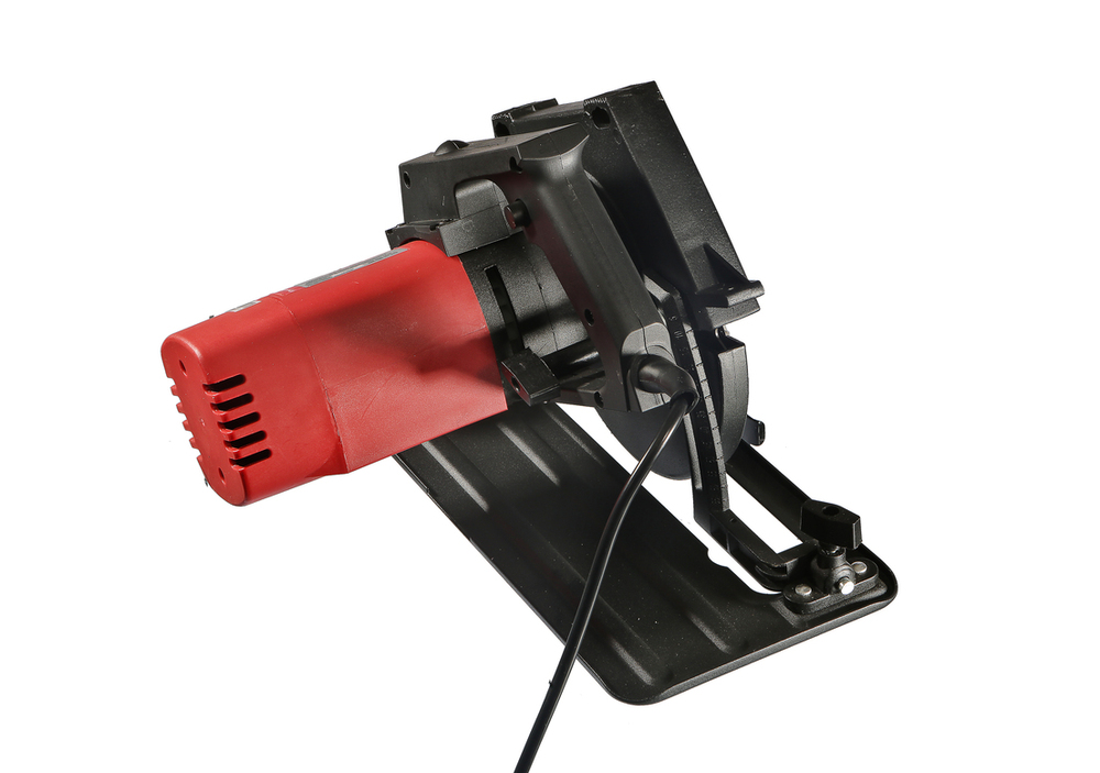 Дисковая циркулярная пила Энергомаш ГАРАНТ  ЦП1-200