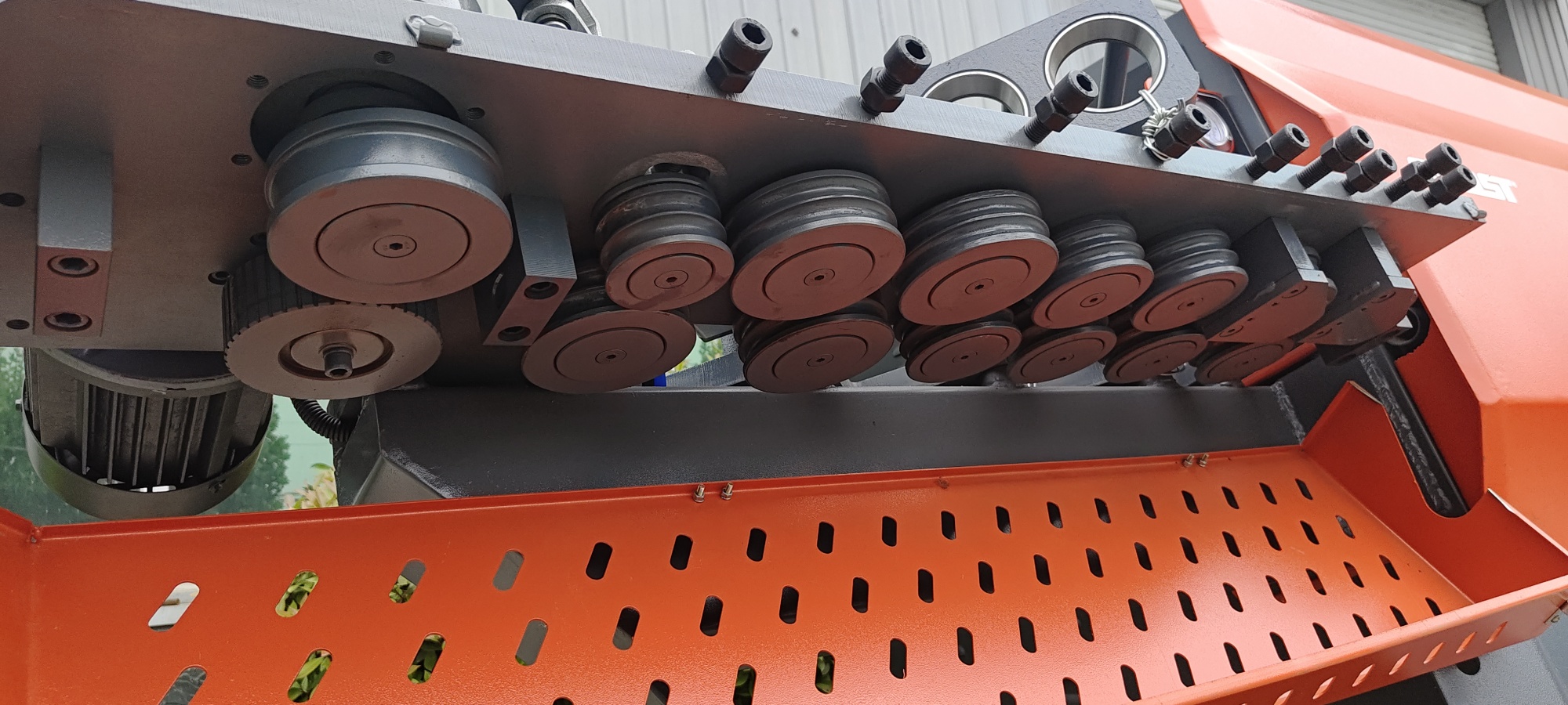 Правильно-гибочная линия SBL 4-12B